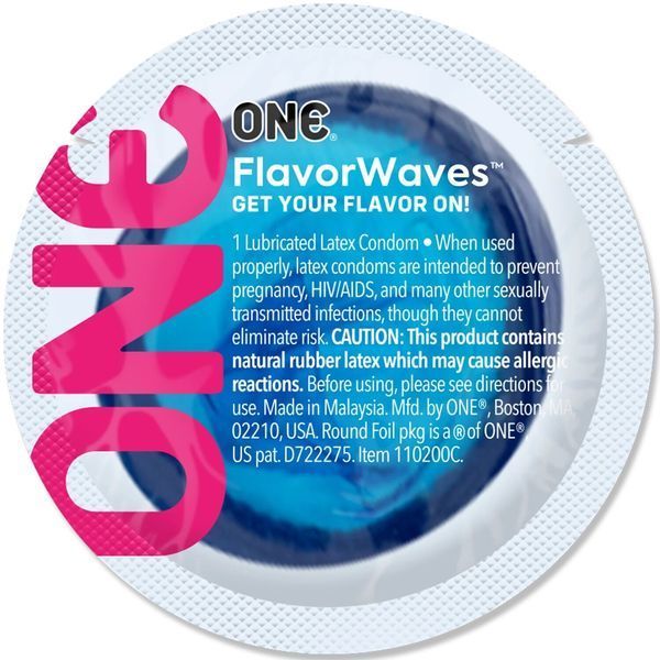 Ароматизований презерватив ONE FlavorWaves Fresh Mint, 1 шт, яскраво-синій, запах м&rsquo;яти SX0752 фото - купити в секс-шопі Чорний Кролик