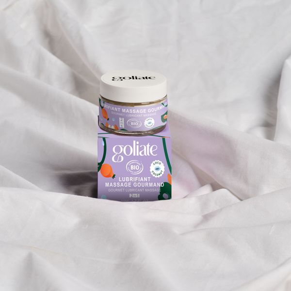 Масажна олія-лубрикант з ароматом та смаком кокоса Goliate Couple Gourmand Coco 50 мл SX3010 фото - купити в секс-шопі Чорний Кролик