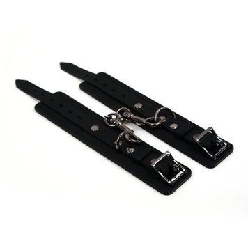 Наручники із силікону Pornhub Silicone Wrist Buckles SO3637 фото - купити в секс-шопі Чорний Кролик