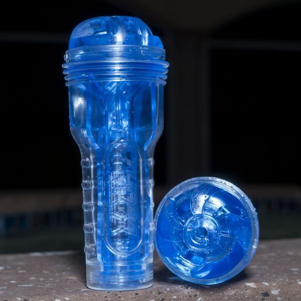 Мастурбатор Fleshlight Turbo Thrust Blue Ice (імітатор мінету) F11192 фото - купити в секс-шопі Чорний Кролик