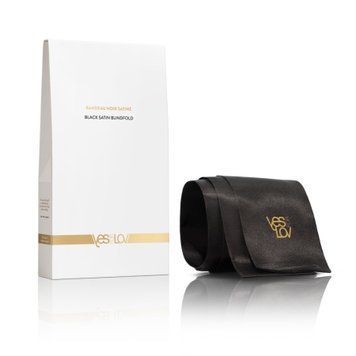 Сатинова пов'язка на очі YESforLOV BLACK SATIN BLINDFOLD SX4548 фото - купити в секс-шопі Чорний Кролик