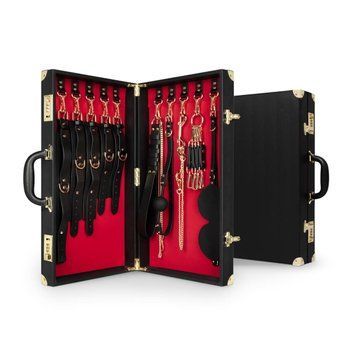 Набір для BDSM Bedroom Fantasies: Bondage Suitcase 13 Pcs - Cow Leather SX1195 фото - купити в секс-шопі Чорний Кролик