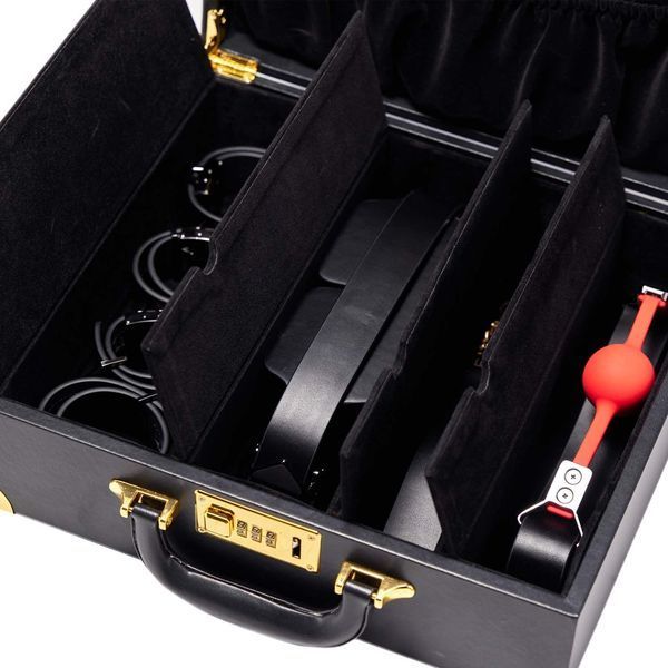 БДСМ-набір LOCKINK Moonlight Treasure Chest, чорний, натуральна шкіра SX0859 фото - купити в секс-шопі Чорний Кролик