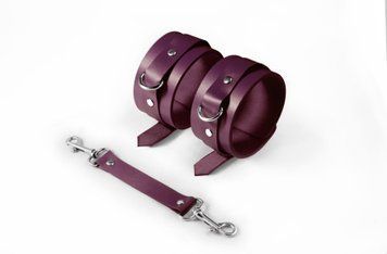 Поножі Feral Feelings &ndash; Ankle Restraints, натуральна шкіра, burgundy SO8259 фото - купити в секс-шопі Чорний Кролик