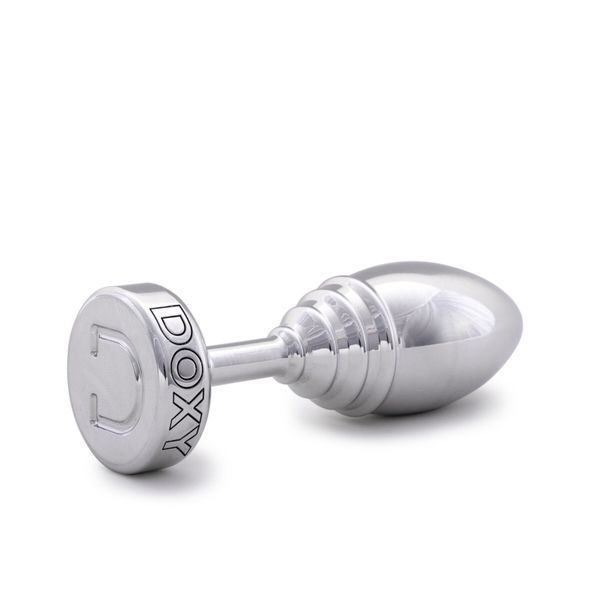 Металева анальна пробка DOXY Butt Plug RIBBED, ребриста, діаметр 3,3 см SO8031 фото - купити в секс-шопі Чорний Кролик