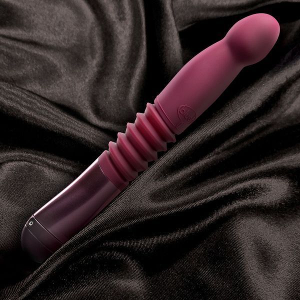 Пульсатор для точки G Blush Temptasia &ndash; Trixie Thrusting Dildo &ndash; Wine Red, 3 швидкості SO8835 фото - купити в секс-шопі Чорний Кролик